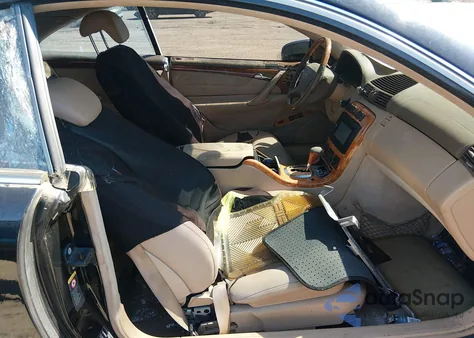 2002 Mercedes-Benz Cl 500 z USA, uszkodzony, nr VIN WDBPJ75J02A028608